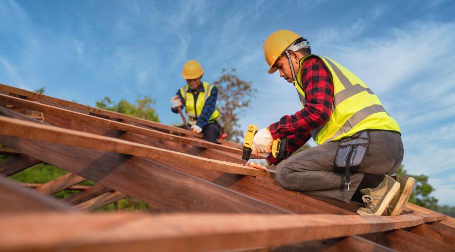 Expert flood damage restoration services in Fairfield, IL